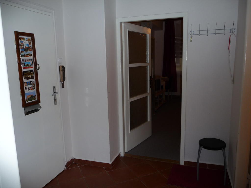 Coronation Apartment Bratislava Bilik gambar